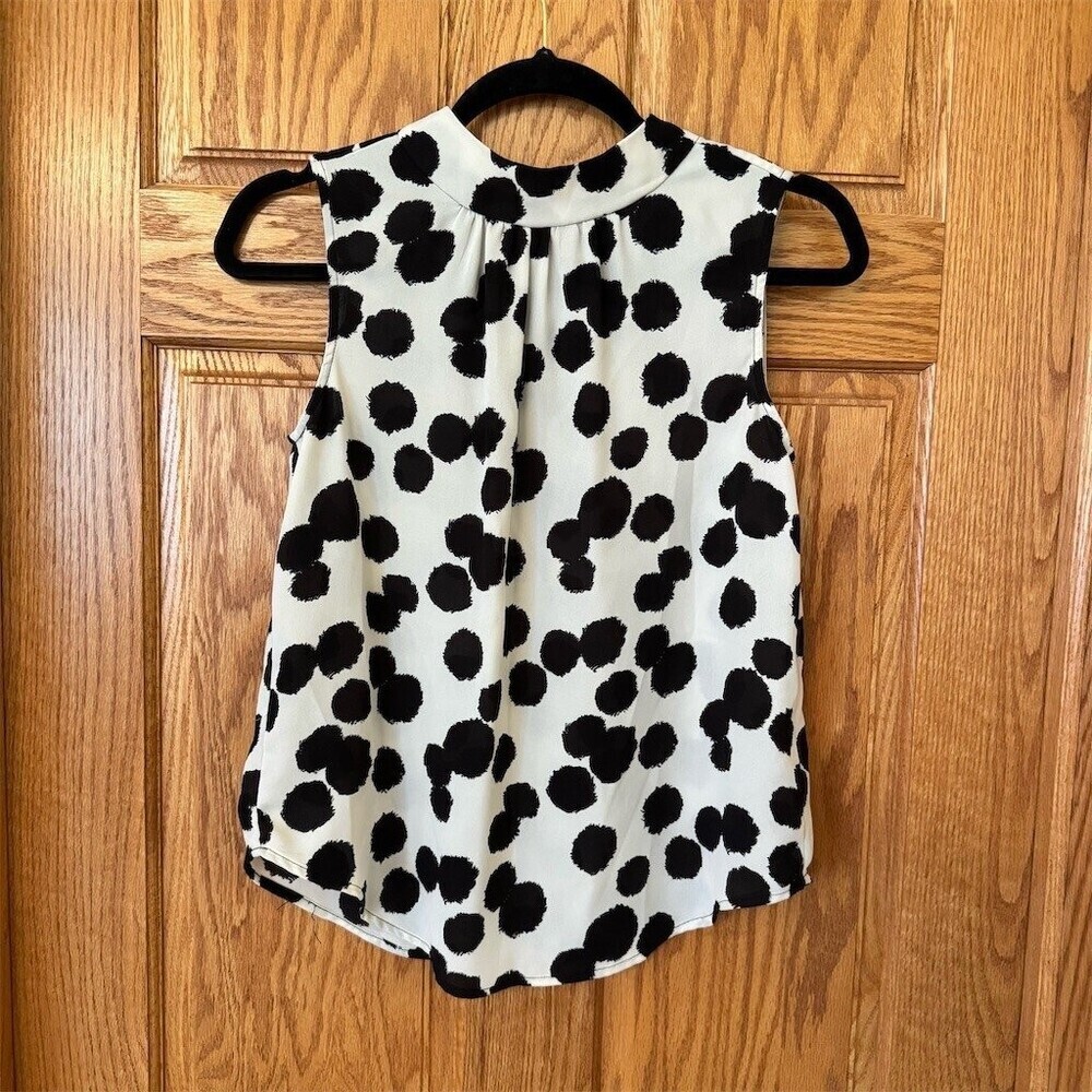 Who What Wear Blouse Womens XS Sleeveless Black White Polka Dot High Neck